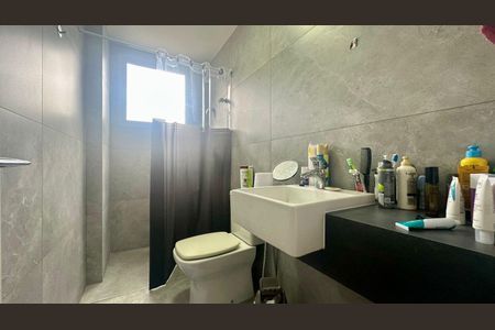 Apartamento à venda com 93m², 3 quartos e 2 vagas Apartamento à venda com 93m², 3 quartos e 2 vagasBanheiro