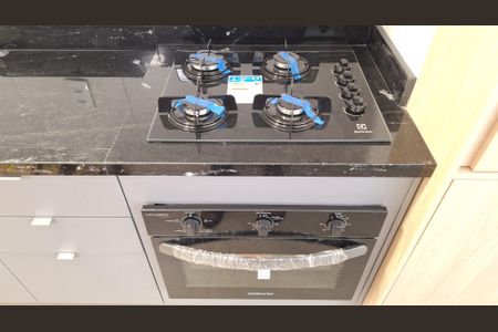 Apartamento à venda com 42m², 2 quartos e sem vaga Apartamento à venda com 42m², 2 quartos e sem vagaSala/Cozinha