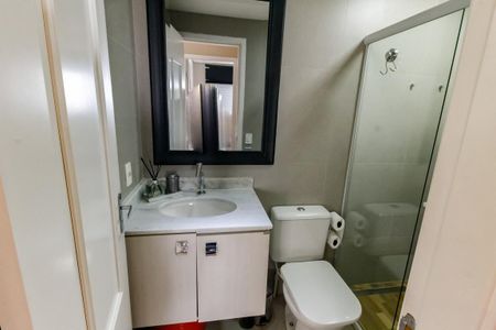 Apartamento à venda com 63m², 2 quartos e 1 vaga Apartamento à venda com 63m², 2 quartos e 1 vagaBanheiro