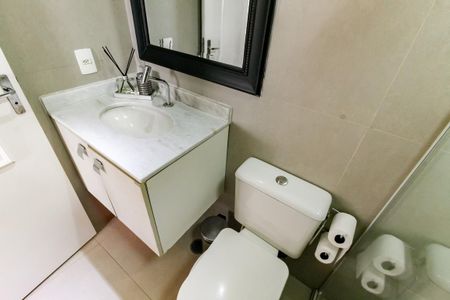 Apartamento à venda com 63m², 2 quartos e 1 vaga Apartamento à venda com 63m², 2 quartos e 1 vagaBanheiro