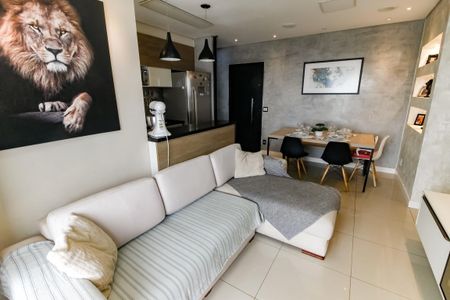 Apartamento à venda com 63m², 2 quartos e 1 vaga Apartamento à venda com 63m², 2 quartos e 1 vagaSala