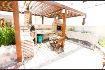 Apartamento à venda com 63m², 2 quartos e 1 vaga Apartamento à venda com 63m², 2 quartos e 1 vagaÁrea comum - Churrasqueira 1