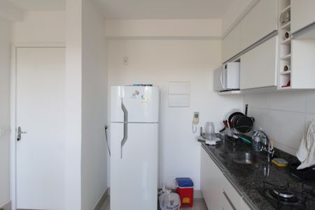 Apartamento à venda com 60m², 2 quartos e 2 vagasCozinha e Área de Serviço