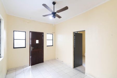 Casa para alugar com 130m², 2 quartos e 1 vagaSala