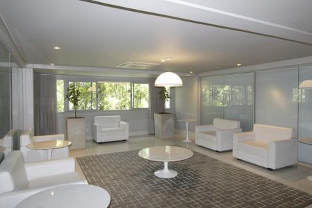 Apartamento para alugar com 55m², 1 quarto e 1 vagaHall social