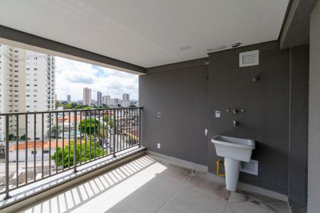 Apartamento à venda com 60m², 2 quartos e 1 vagaVaranda