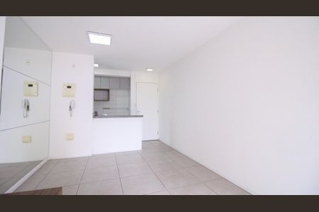 Sala de apartamento à venda com 3 quartos, 61m² em Jardim Vila Formosa, São Paulo