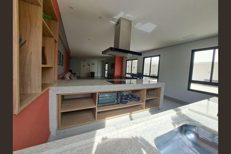 Apartamento para alugar com 36m², 2 quartos e 1 vagaÁrea comum