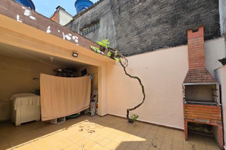 Casa à venda com 250m², 2 quartos e 2 vagas Casa à venda com 250m², 2 quartos e 2 vagasÁrea de Serviço