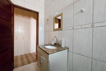 Casa à venda com 250m², 2 quartos e 2 vagas Casa à venda com 250m², 2 quartos e 2 vagasBanheiro