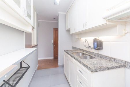Cozinha de apartamento para alugar com 2 quartos, 71m² em Higienópolis, Porto Alegre