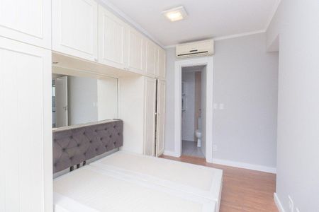 Quarto 1 de apartamento para alugar com 2 quartos, 71m² em Higienópolis, Porto Alegre