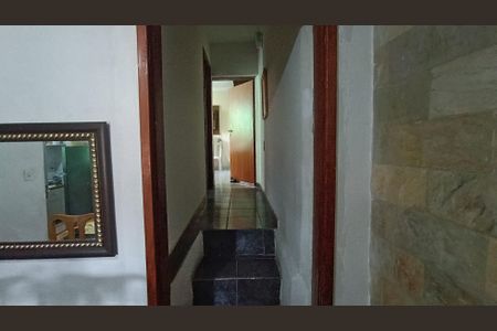 Casa à venda com 83m², 2 quartos e 2 vagas Casa à venda com 83m², 2 quartos e 2 vagasCorredor