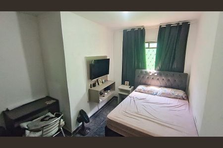 Casa à venda com 83m², 2 quartos e 2 vagas Casa à venda com 83m², 2 quartos e 2 vagasQuarto