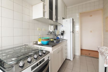 Apartamento à venda com 58m², 3 quartos e 1 vagaCozinha 