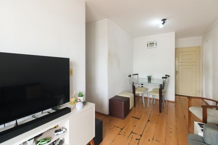 Sala  de apartamento à venda com 3 quartos, 58m² em Penha de França, São Paulo