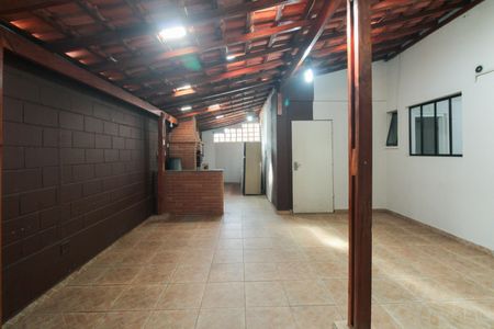 Apartamento à venda com 58m², 3 quartos e 1 vagaCondomínio - Churrasqueira 