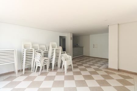 Apartamento à venda com 58m², 3 quartos e 1 vagaCondomínio - Salão de Festas 