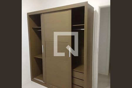 Apartamento para alugar com 3 quartos, 110m² em Loteamento Mogilar, Mogi das Cruzes