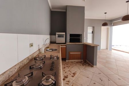 Casa de condomínio à venda com 334m², 4 quartos e 4 vagasÁrea gourmet