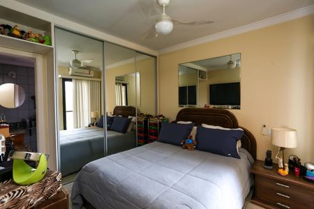 Apartamento à venda com 127m², 3 quartos e 2 vagasSuíte