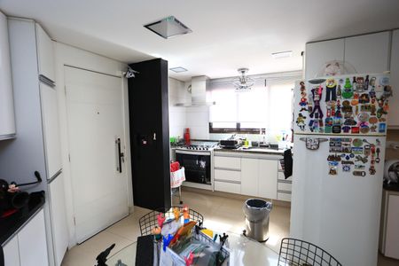 Apartamento à venda com 127m², 3 quartos e 2 vagasCozinha