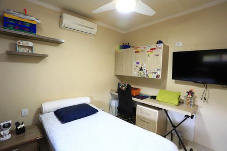 Apartamento à venda com 127m², 3 quartos e 2 vagasQuarto 2