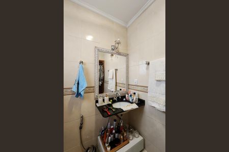 Casa à venda com 144m², 3 quartos e 2 vagasBanheiro da Suíte