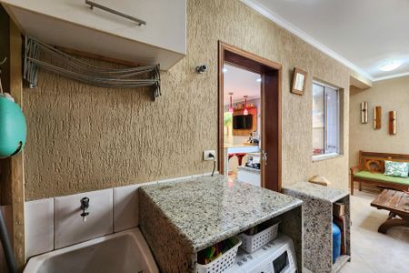 Casa à venda com 144m², 3 quartos e 2 vagasÁrea de Serviço