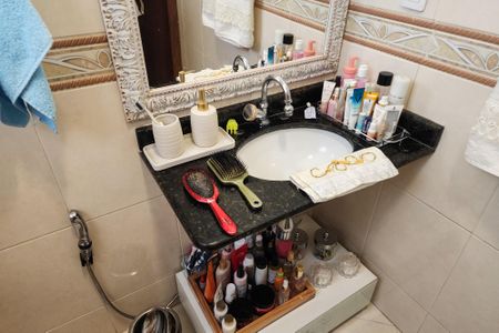 Casa à venda com 144m², 3 quartos e 2 vagasBanheiro da Suíte