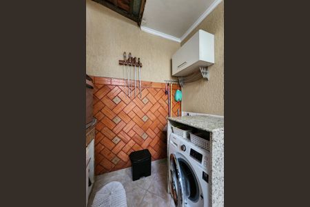 Casa à venda com 144m², 3 quartos e 2 vagasÁrea de Serviço