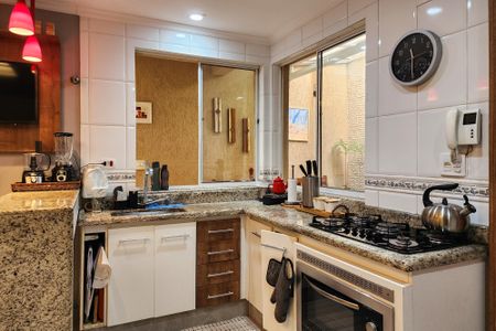 Casa à venda com 144m², 3 quartos e 2 vagasCozinha