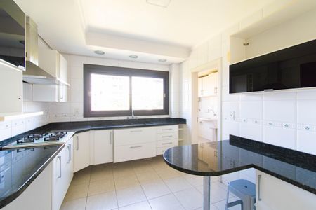 Apartamento para alugar com 180m², 3 quartos e 2 vagas Apartamento para alugar com 180m², 3 quartos e 2 vagasCozinha
