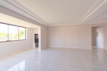 Apartamento para alugar com 180m², 3 quartos e 2 vagas Apartamento para alugar com 180m², 3 quartos e 2 vagasSala