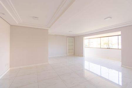 Apartamento para alugar com 180m², 3 quartos e 2 vagas Apartamento para alugar com 180m², 3 quartos e 2 vagasSala