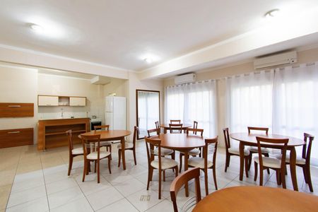 Apartamento para alugar com 180m², 3 quartos e 2 vagas Apartamento para alugar com 180m², 3 quartos e 2 vagasÁrea comum