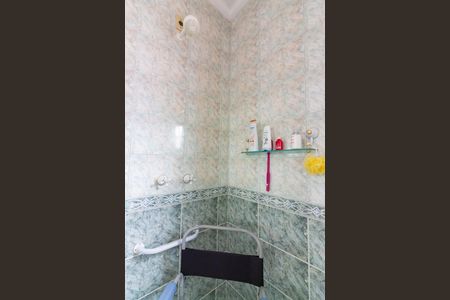 Casa à venda com 262m², 4 quartos e 6 vagas Casa à venda com 262m², 4 quartos e 6 vagasBanheiro da Suíte