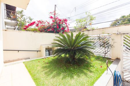 Casa à venda com 262m², 4 quartos e 6 vagas Casa à venda com 262m², 4 quartos e 6 vagasJardim