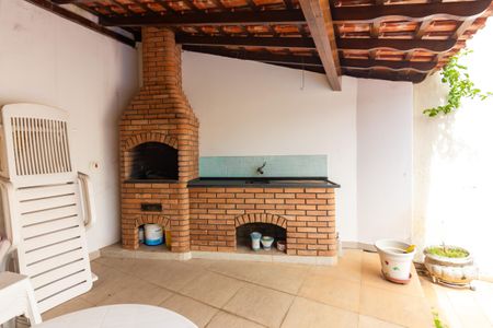 Casa à venda com 262m², 4 quartos e 6 vagas Casa à venda com 262m², 4 quartos e 6 vagasÁrea Gourmet