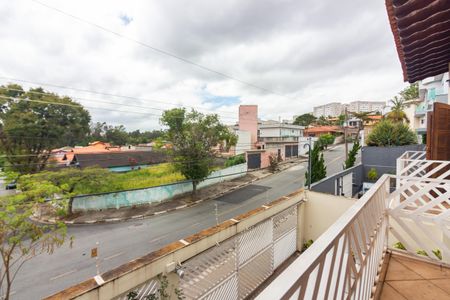 Casa à venda com 262m², 4 quartos e 6 vagas Casa à venda com 262m², 4 quartos e 6 vagasSacada Suíte