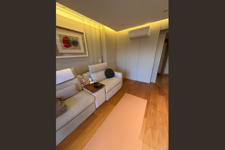 Apartamento à venda com 256m², 3 quartos e 4 vagasFoto 08