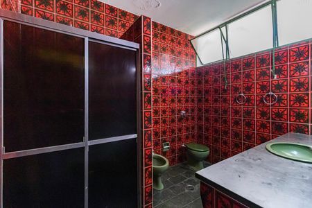 Casa para alugar com 750m², 5 quartos e 4 vagasBanheiro da Suíte 2