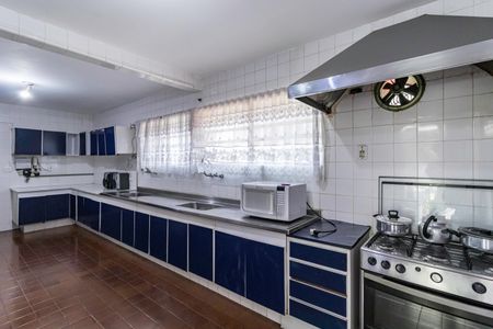 Casa para alugar com 750m², 5 quartos e 4 vagasCozinha