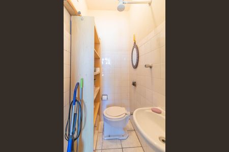 Apartamento para alugar com 68m², 2 quartos e sem vagaBanheiro de serviço