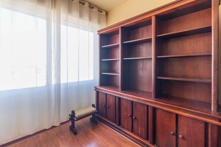 Quarto 2 de apartamento para alugar com 2 quartos, 68m² em Centro Histórico, Porto Alegre