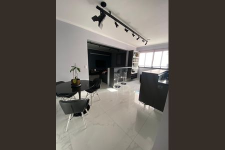 Sala de apartamento para alugar com 1 quarto, 50m² em Bosque da Saúde, São Paulo