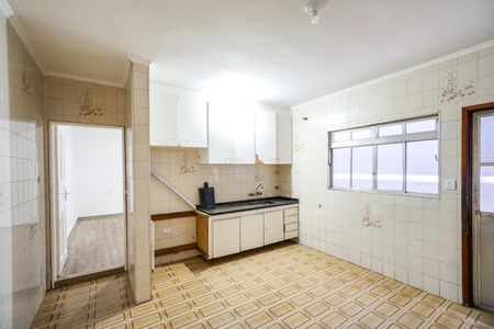 Casa para alugar com 200m², 3 quartos e 2 vagasCozinha