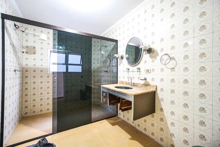 Casa para alugar com 200m², 3 quartos e 2 vagasBanheiro social 2