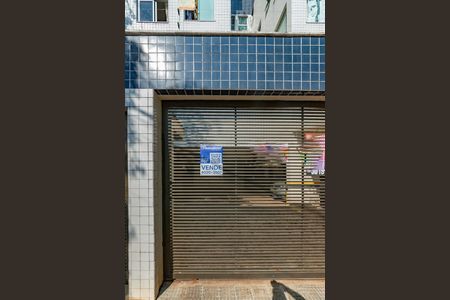 Apartamento à venda com 55m², 2 quartos e 1 vaga Apartamento à venda com 55m², 2 quartos e 1 vagaPlaca