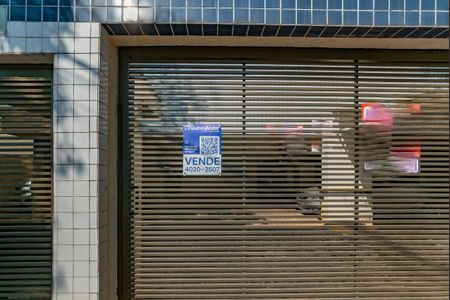 Apartamento à venda com 55m², 2 quartos e 1 vaga Apartamento à venda com 55m², 2 quartos e 1 vagaPlaca